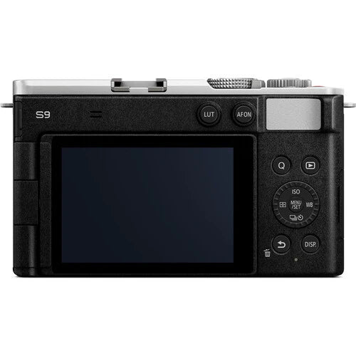 Panasonic Lumix DC-S9N (18-40mm F/4.5-6.3) (White, DC-S9NW)