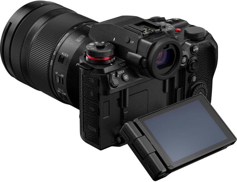 Panasonic Lumix DC-S1M2 Kit with (S 24-105mm F4) (Black)