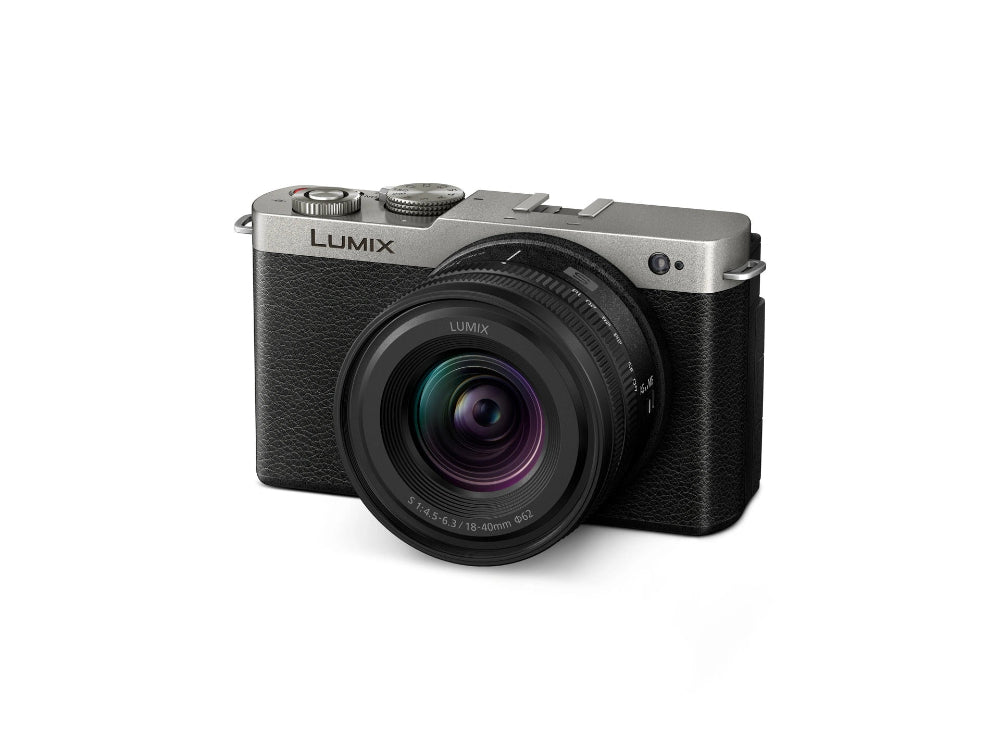 Panasonic Lumix DC-S9N (18-40mm F4.5-6.3) (Silver, DC-S9N-S)